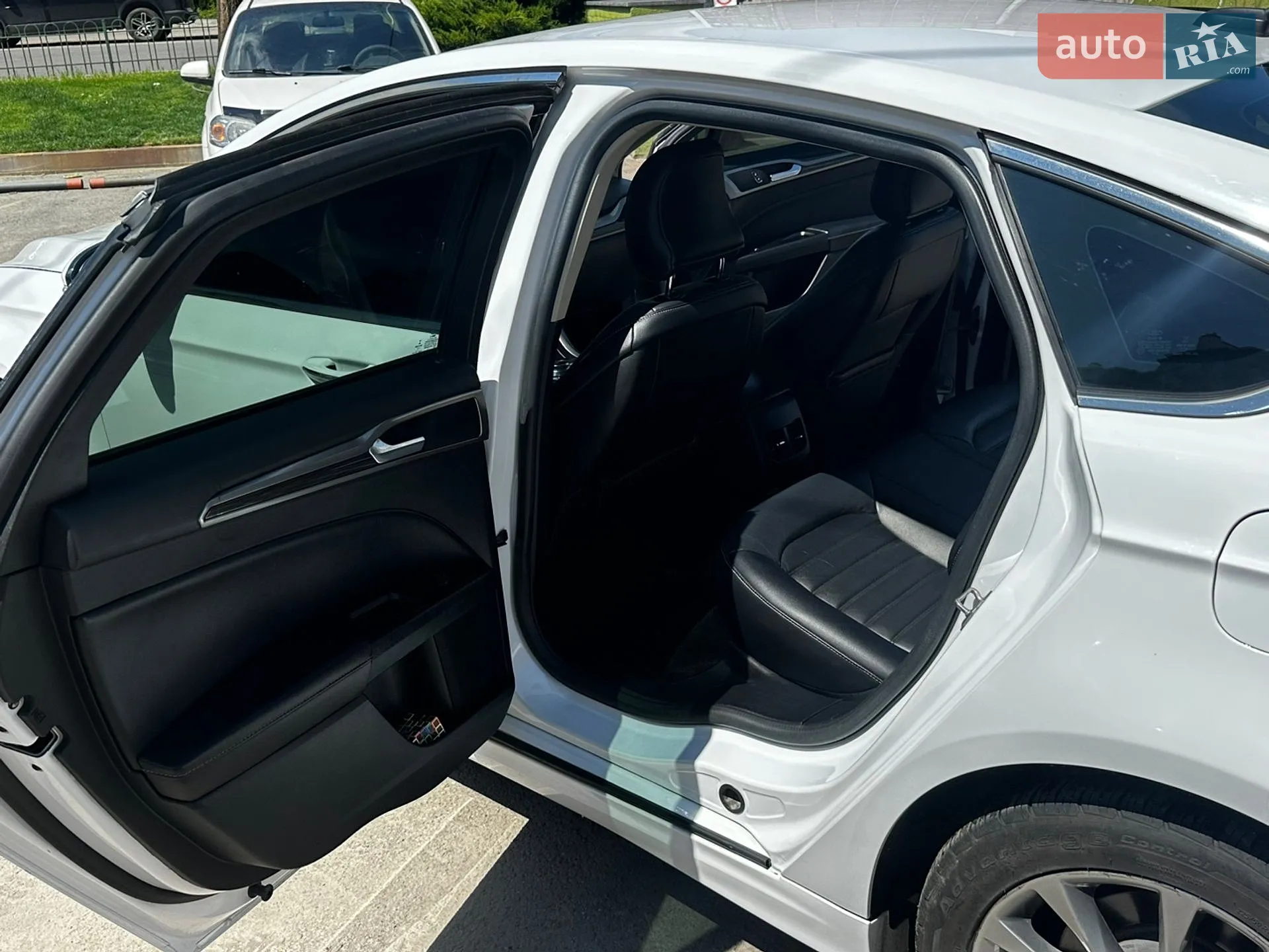 2016 Ford Fusion - мініатюра 12