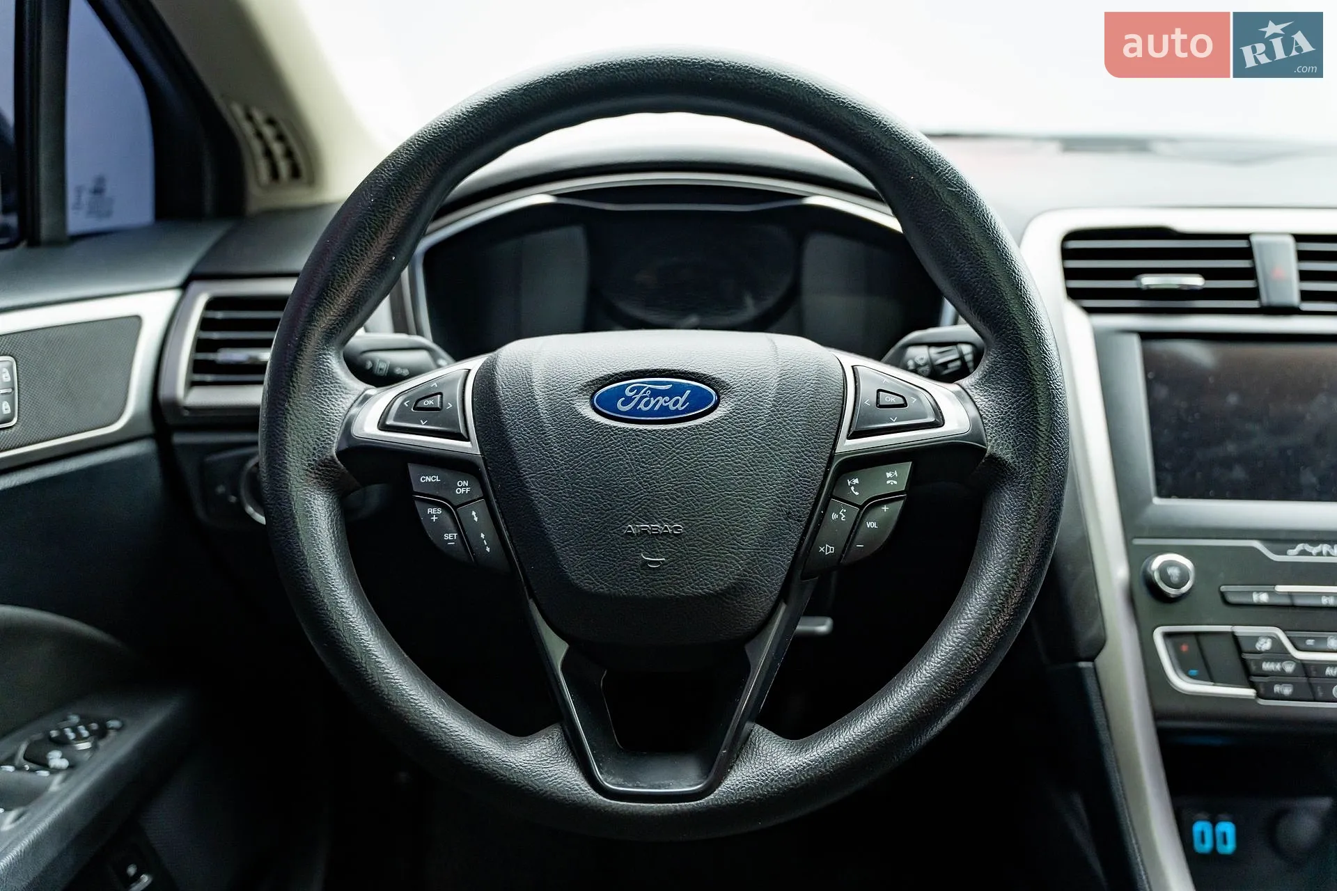 2019 Ford Fusion - мініатюра 16