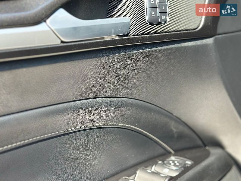 Седан Ford Fusion 2018 в Харкові
