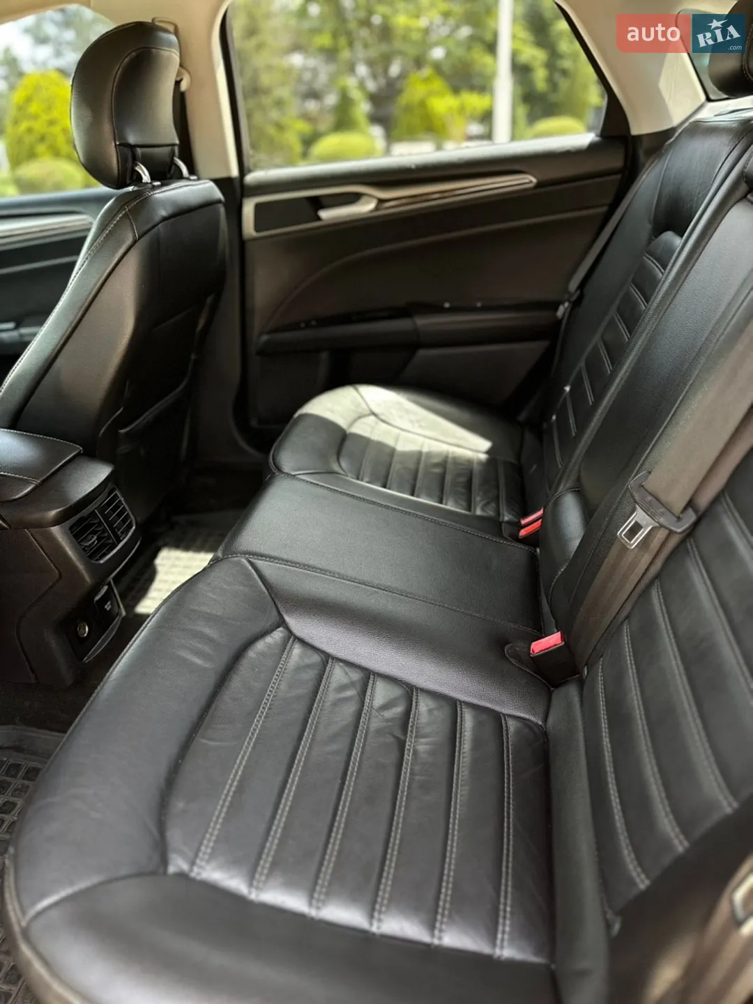 2012 Ford Fusion - мініатюра 8