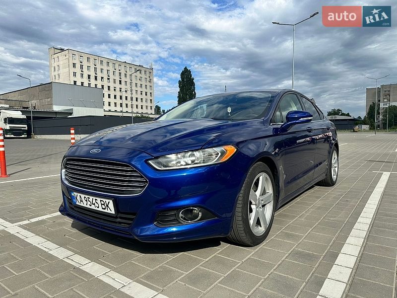 Седан Ford Fusion 2015 в Черкассах
