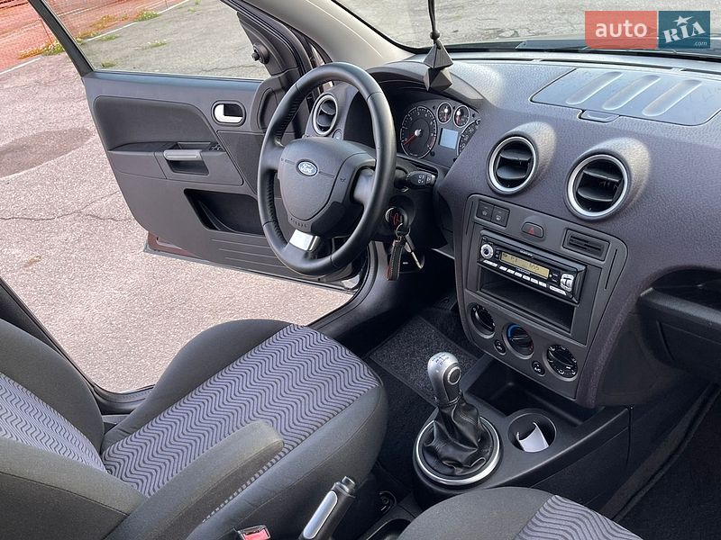 Хетчбек Ford Fusion 2008 в Вінниці