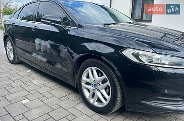 Седан Ford Fusion 2013 в Новояворовске Седан Ford Fusion 2013 в Новояворовске