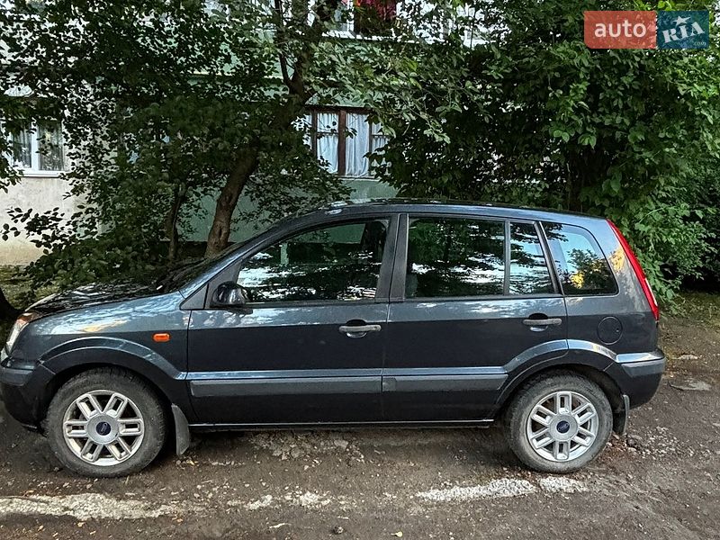 Хетчбек Ford Fusion 2008 в Львові
