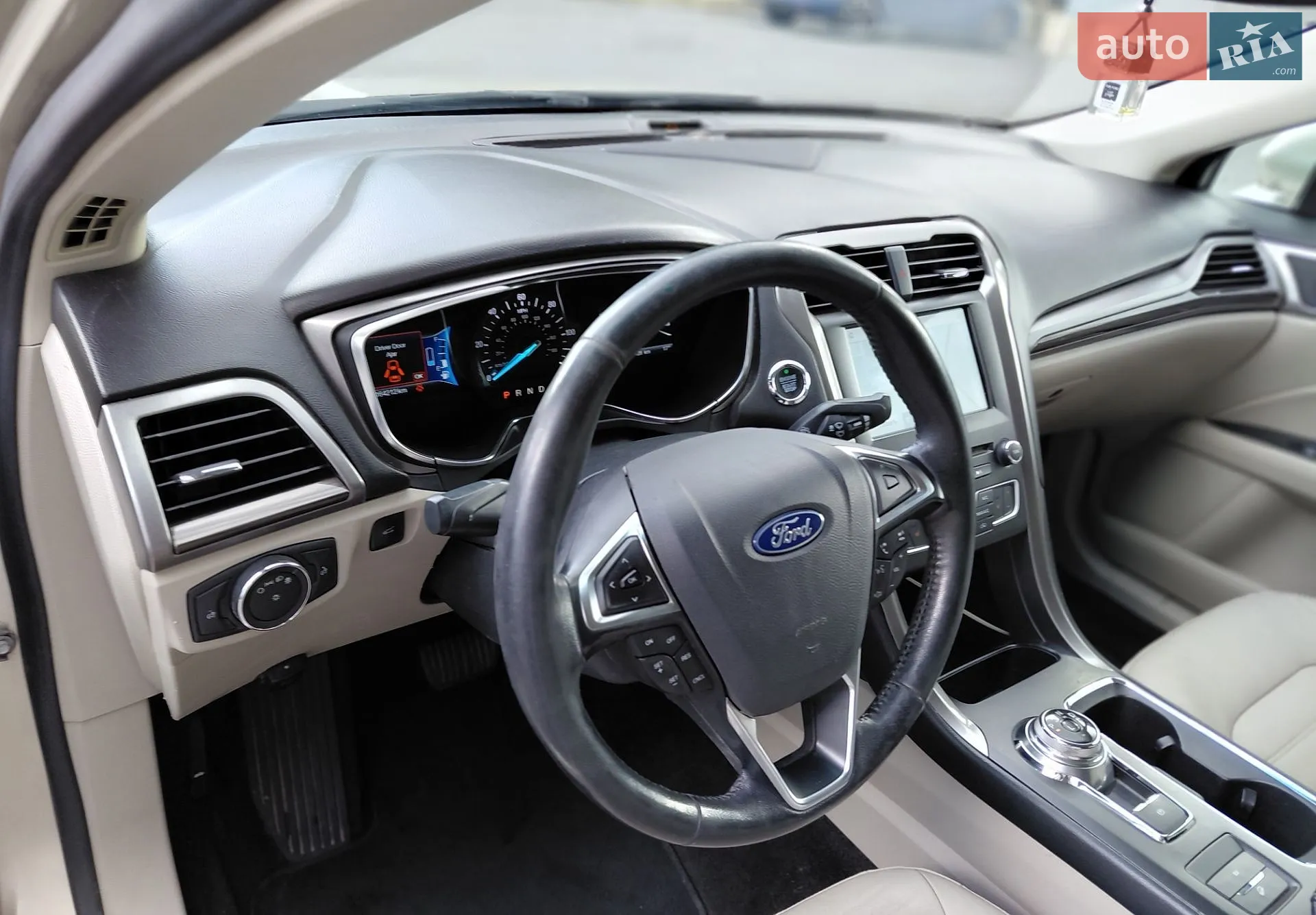 2017 Ford Fusion - мініатюра 23