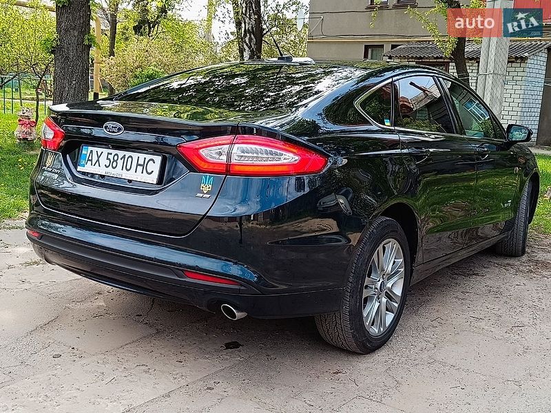 Седан Ford Fusion 2014 в Харькове