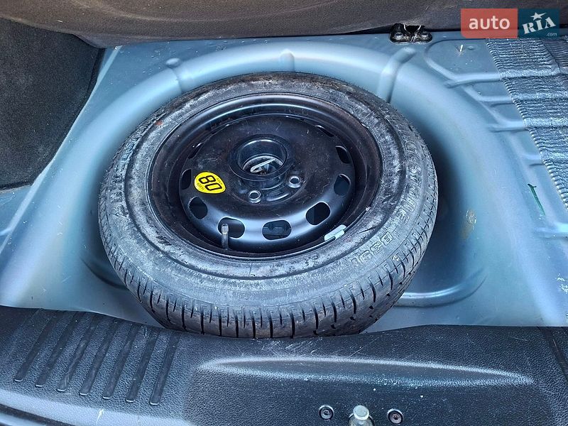 Хетчбек Ford Fusion 2006 в Чернігові