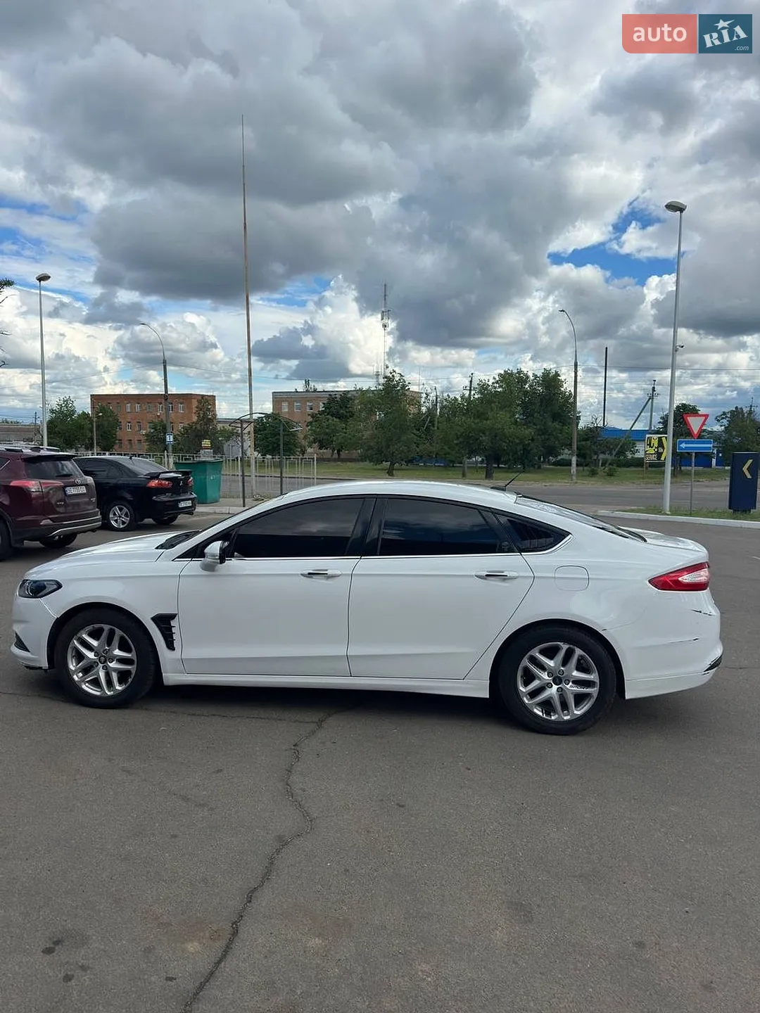 2013 Ford Fusion - мініатюра 6