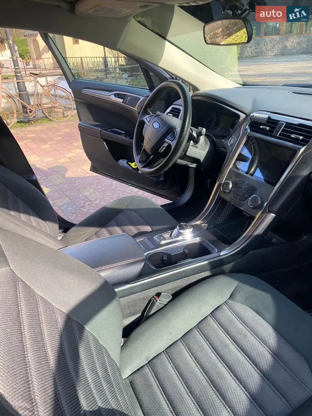 2016 Ford Fusion - мініатюра 18
