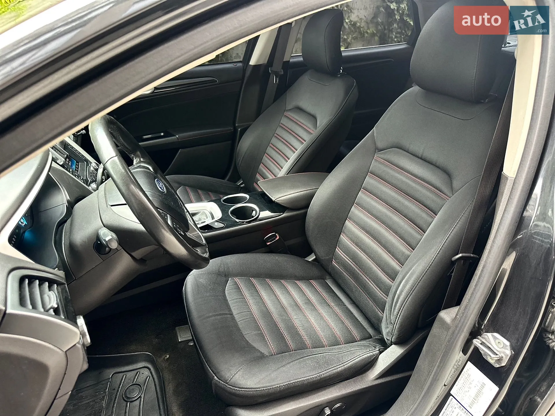 2013 Ford Fusion - мініатюра 33