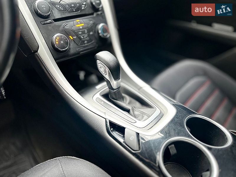 Седан Ford Fusion 2013 в Хмельницькому