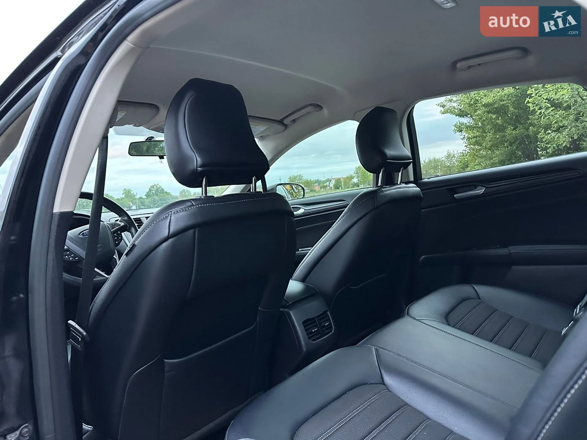 2017 Ford Fusion - мініатюра 18