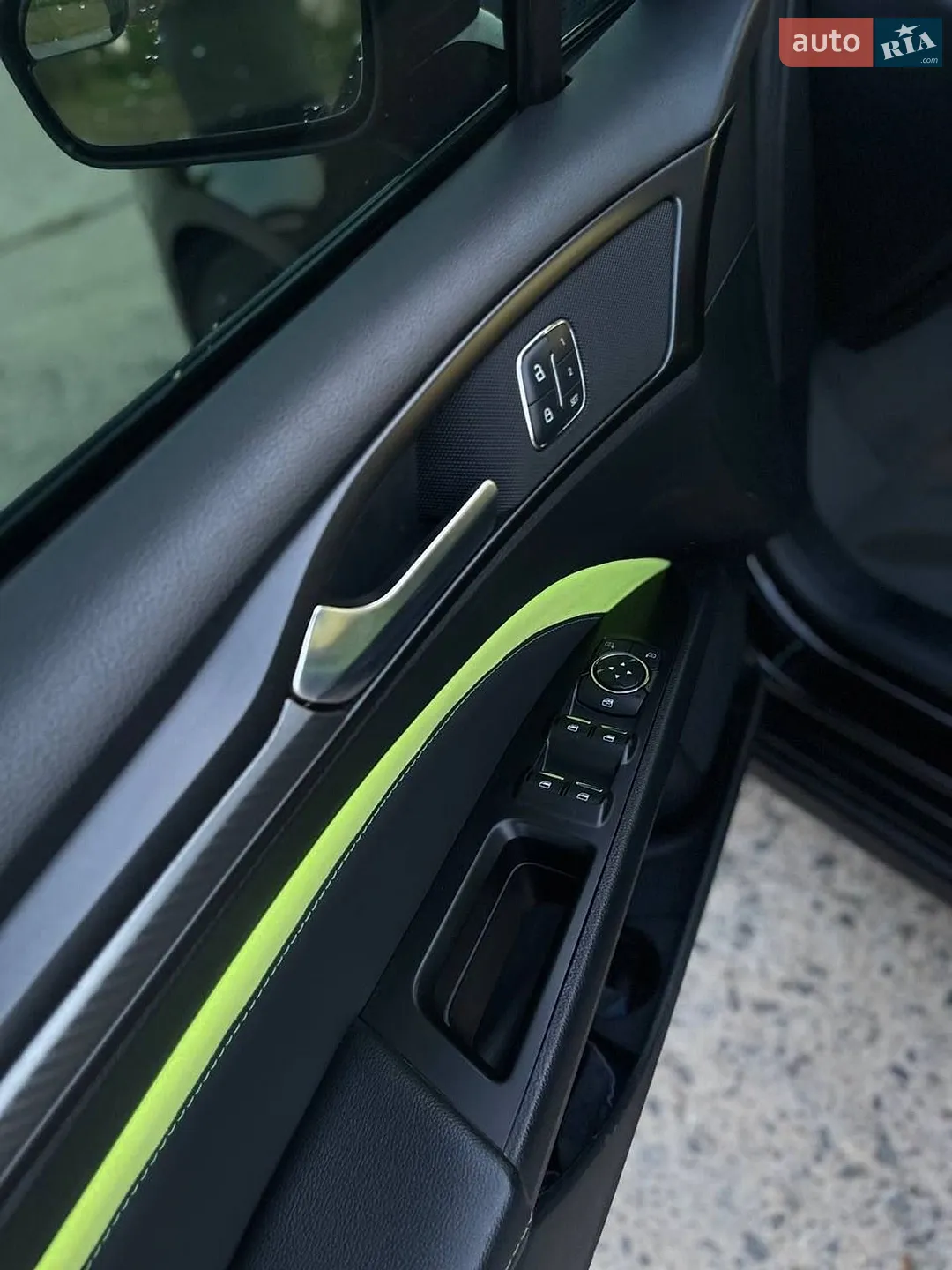 2017 Ford Fusion - мініатюра 10