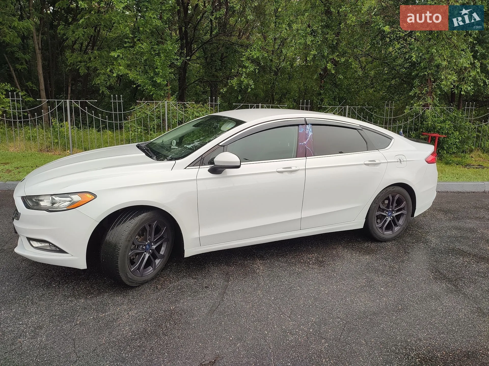 2016 Ford Fusion - мініатюра 2