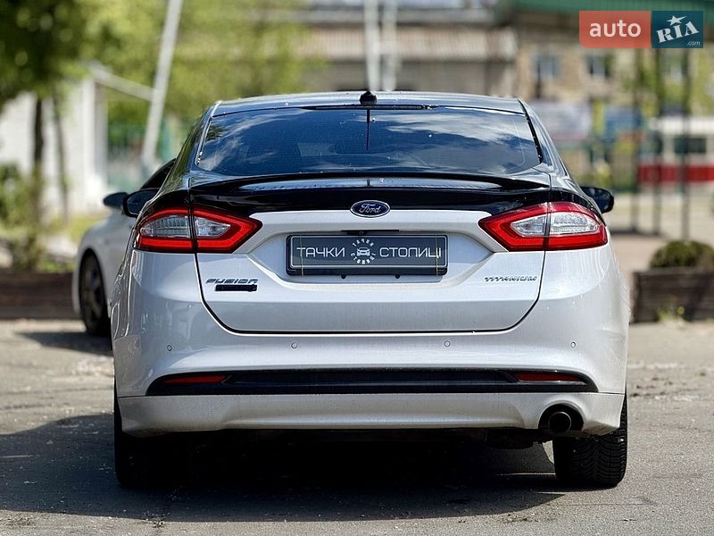 Седан Ford Fusion 2016 в Києві