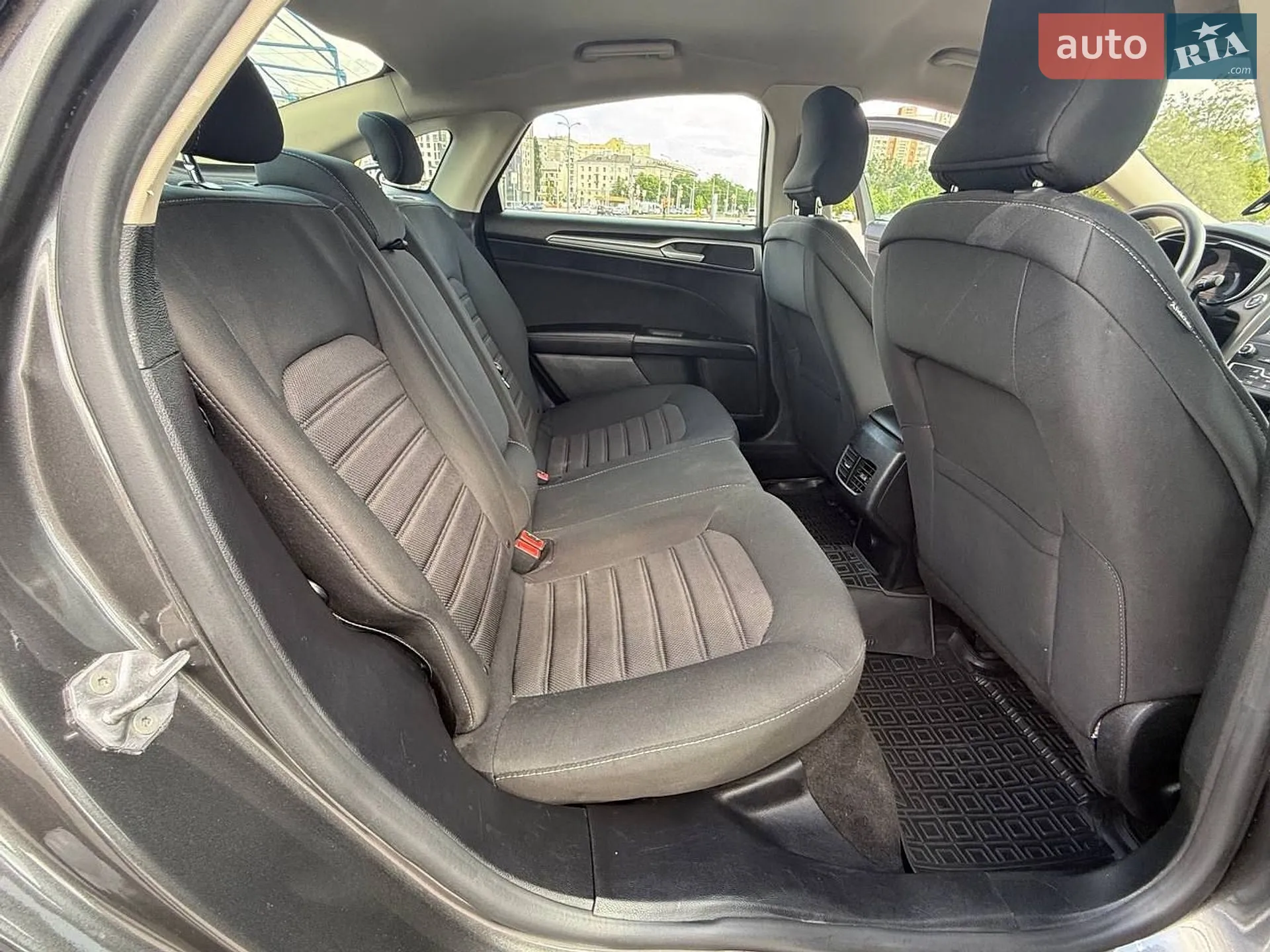 2019 Ford Fusion - мініатюра 16