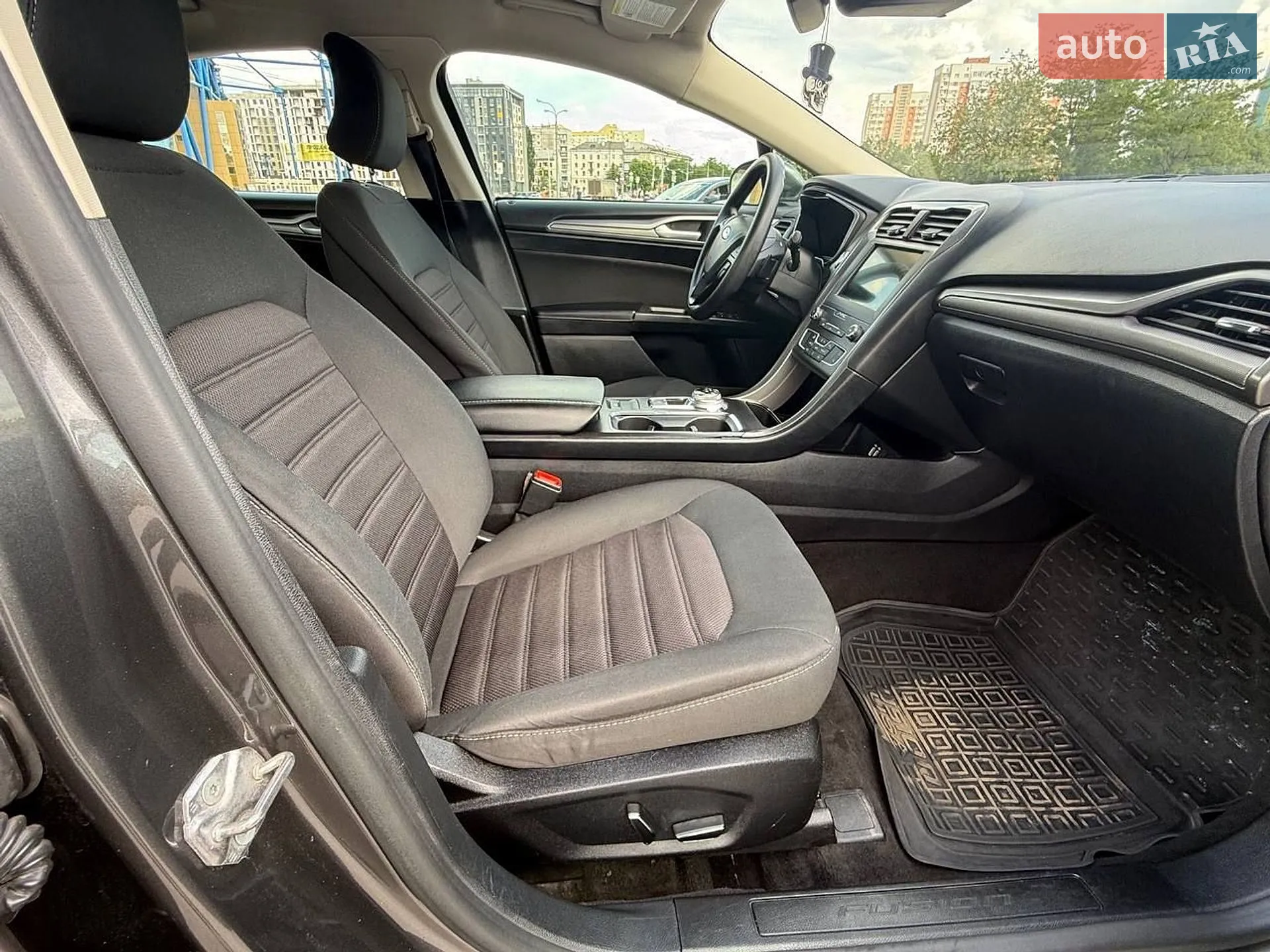 2019 Ford Fusion - мініатюра 20