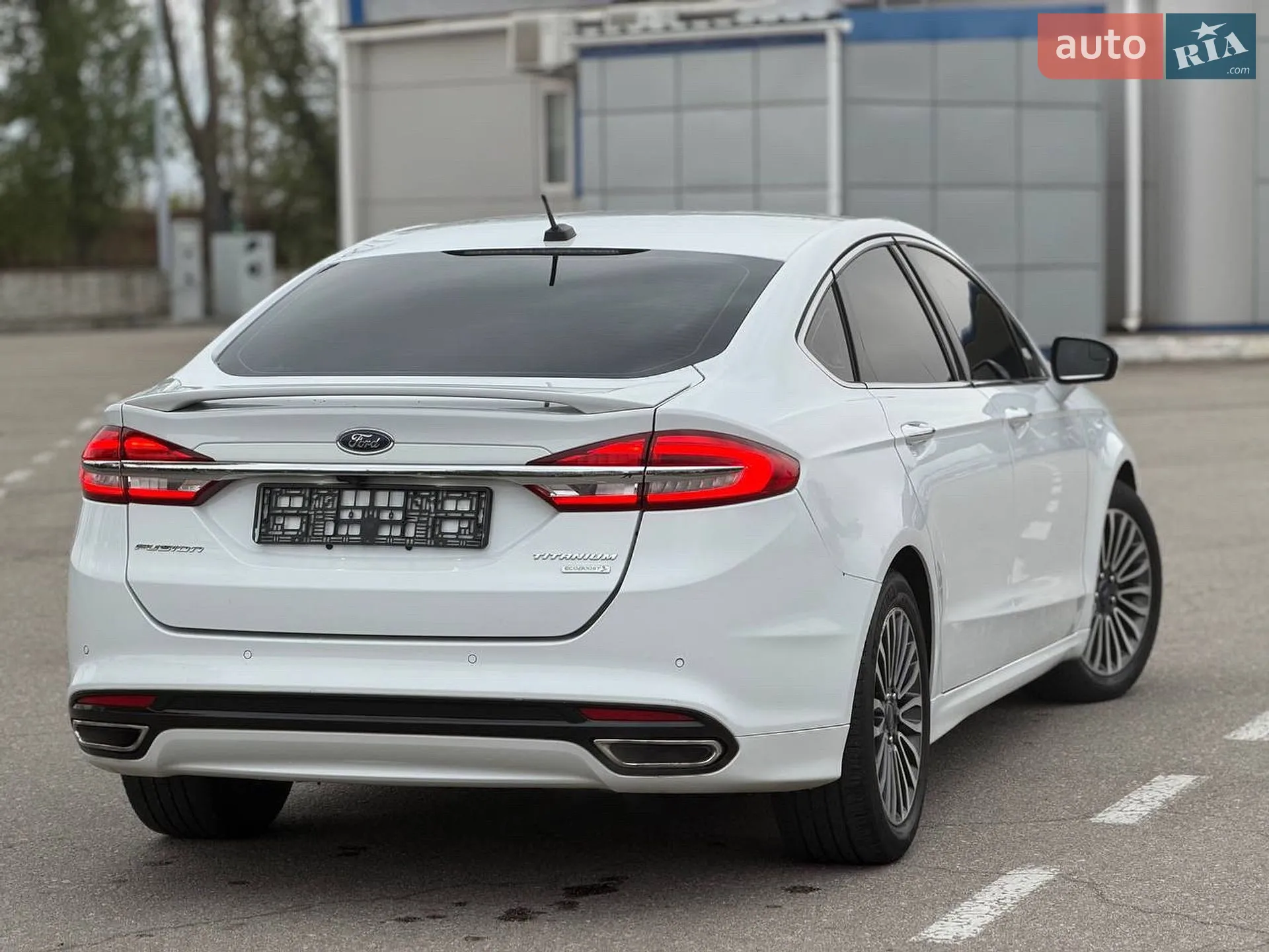 2016 Ford Fusion - мініатюра 10