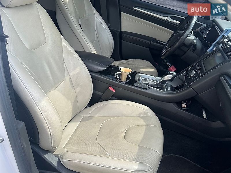 Седан Ford Fusion 2014 в Києві фото 6 Седан Ford Fusion 2014 в Києві