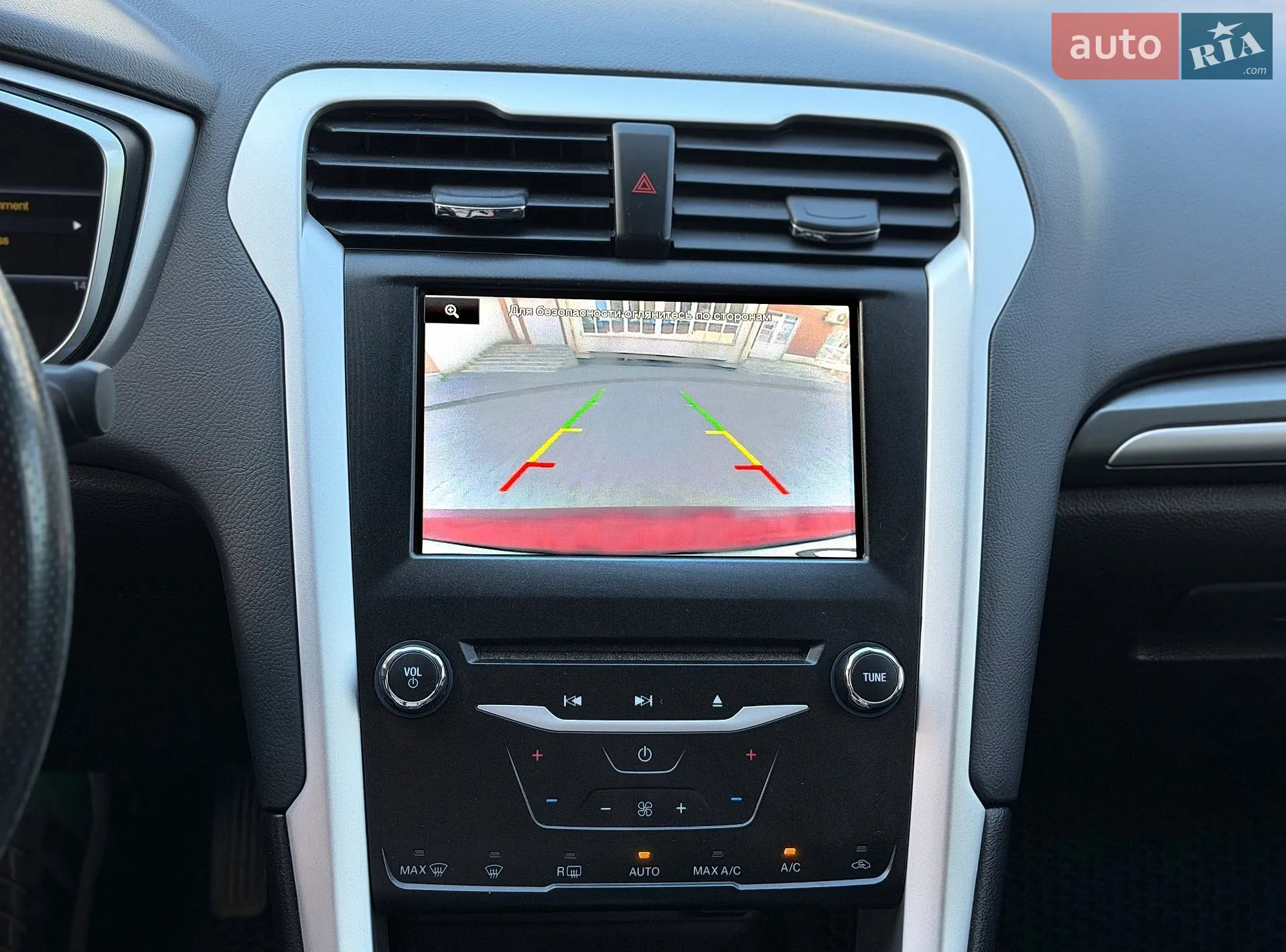 2014 Ford Fusion - мініатюра 27