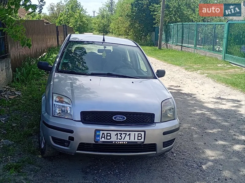 Ford Fusion 2004