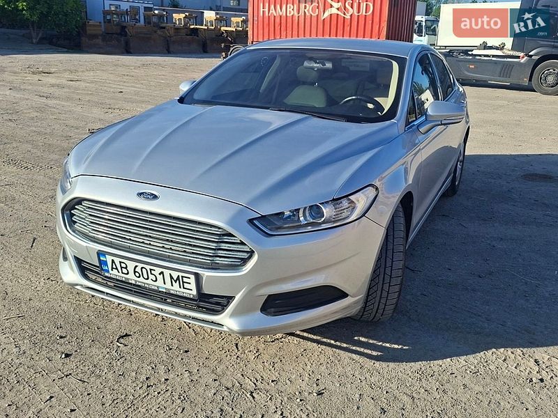 Седан Ford Fusion 2014 в Виннице