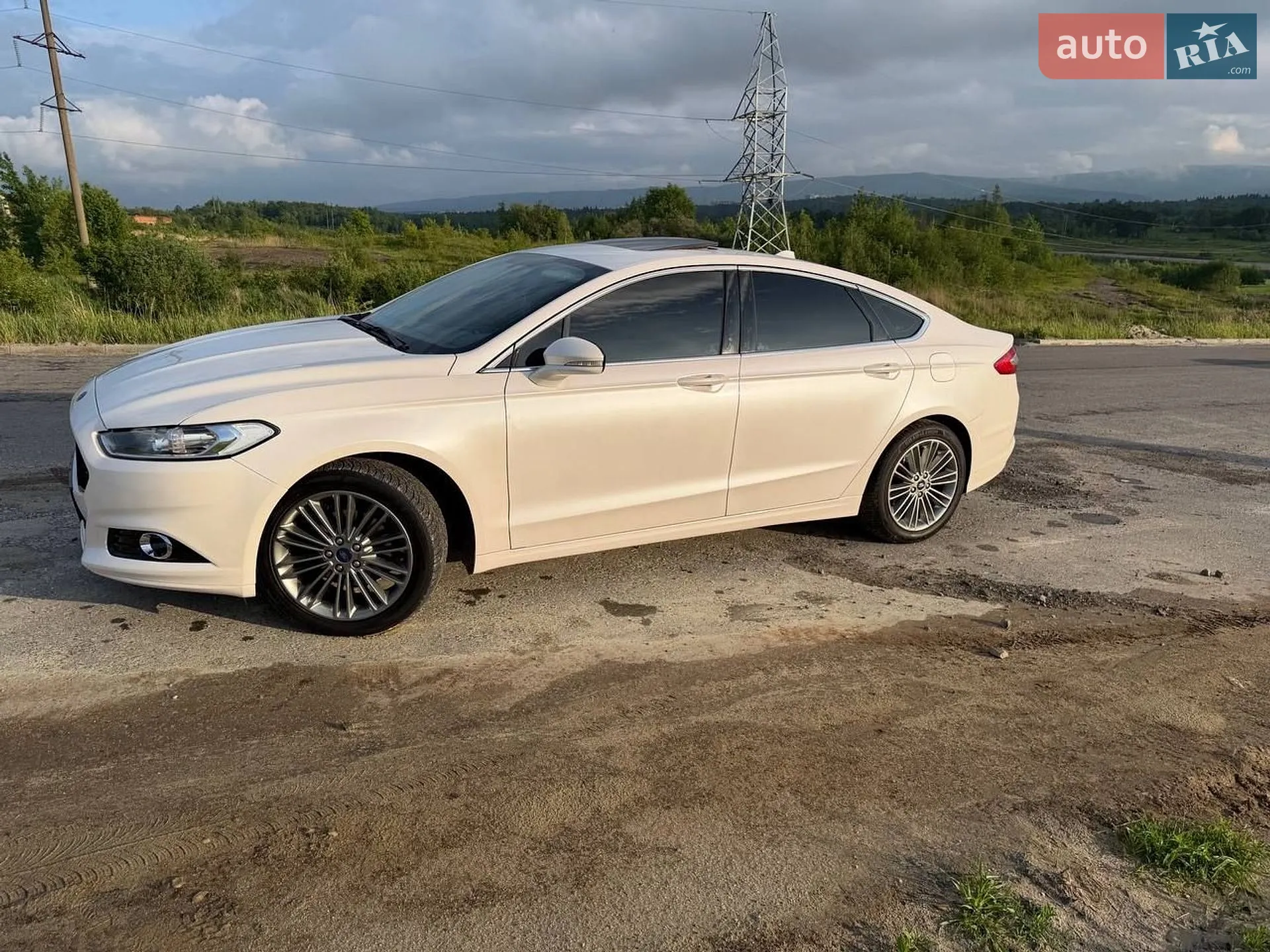 2014 Ford Fusion - мініатюра 23