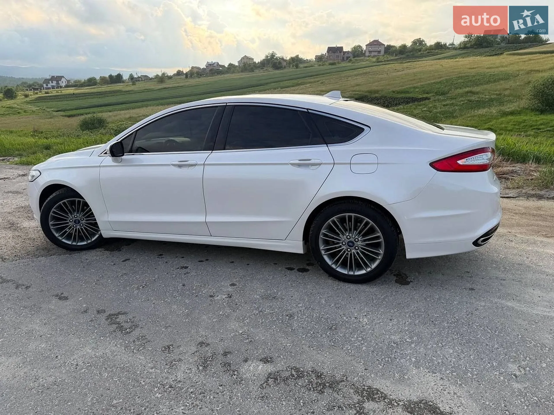 2014 Ford Fusion - мініатюра 51