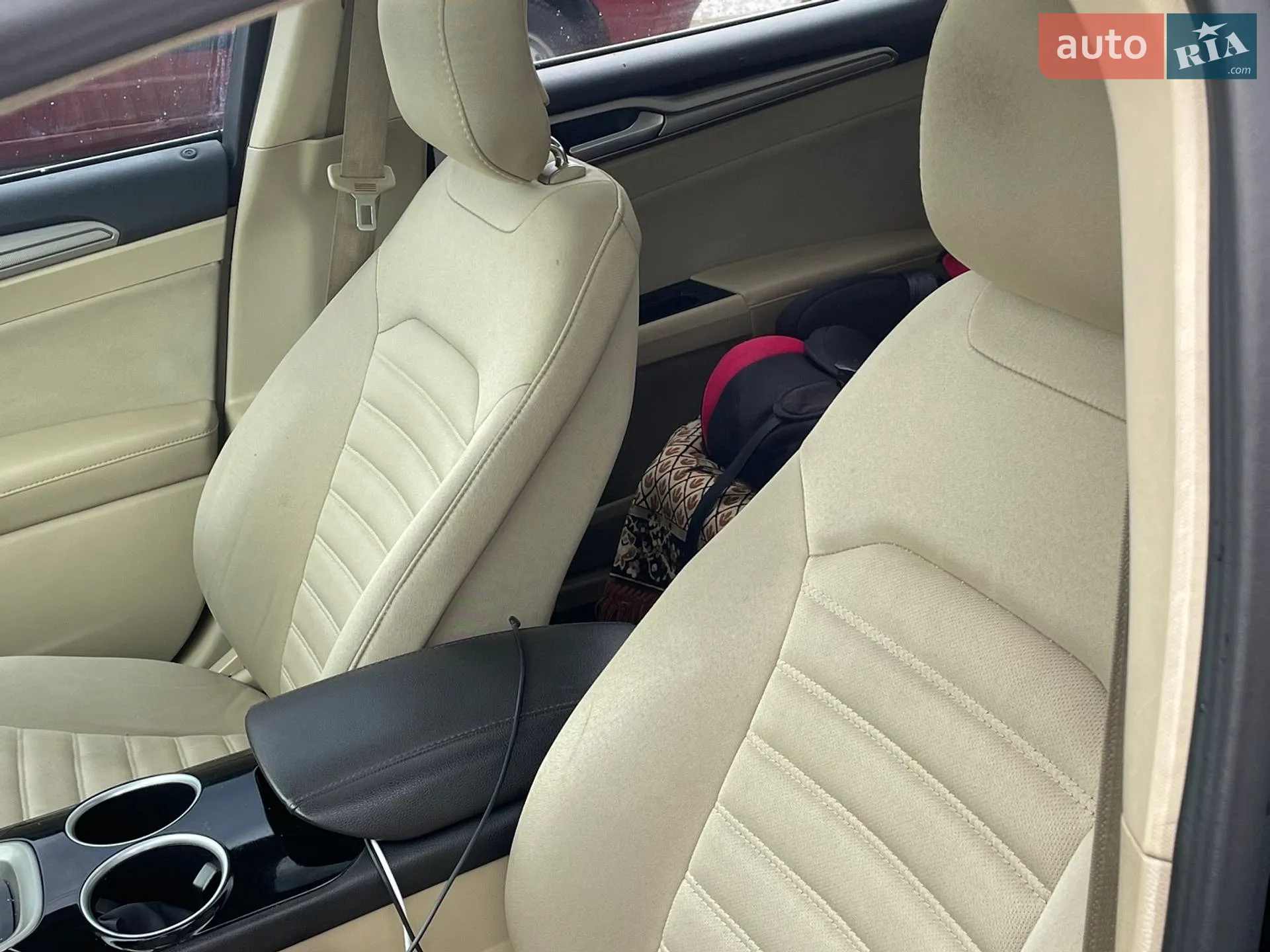 2012 Ford Fusion - мініатюра 26