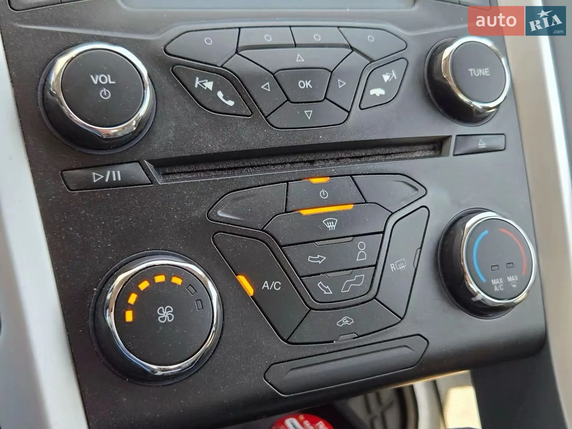2014 Ford Fusion - мініатюра 24