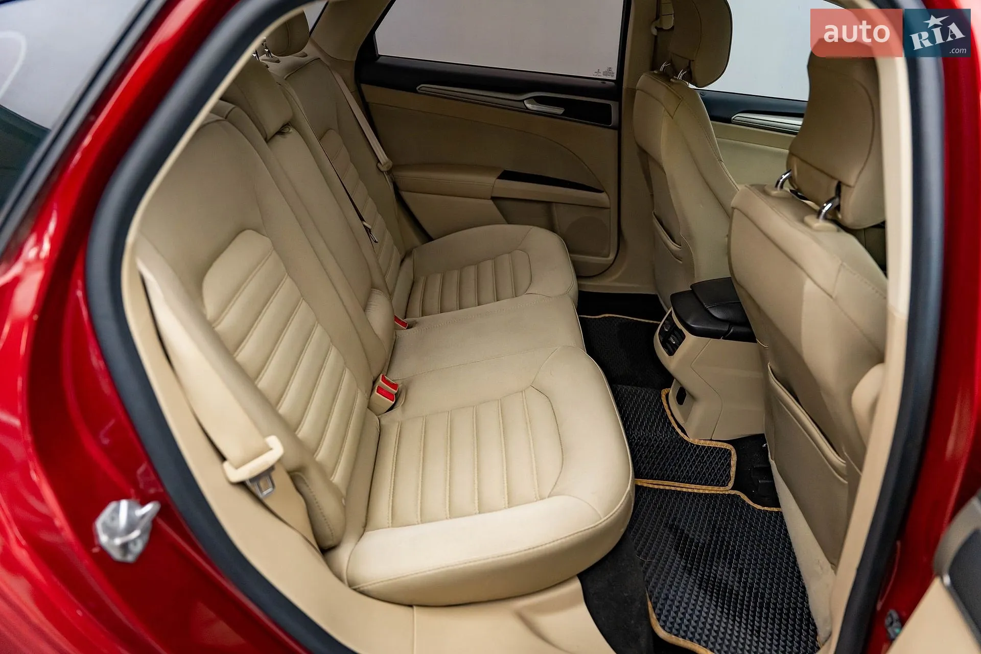 2014 Ford Fusion - мініатюра 22