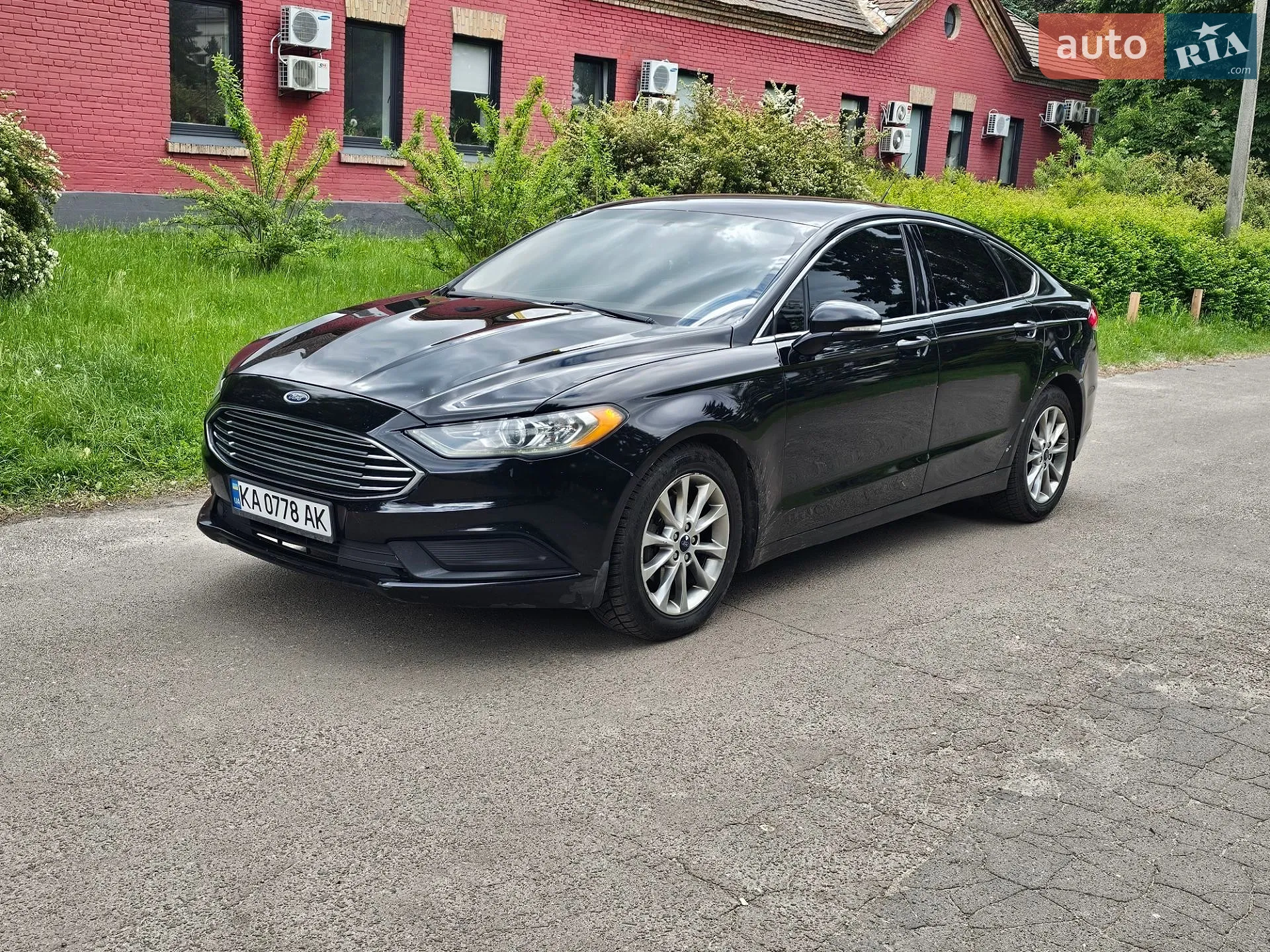 2017 Ford Fusion - мініатюра 11