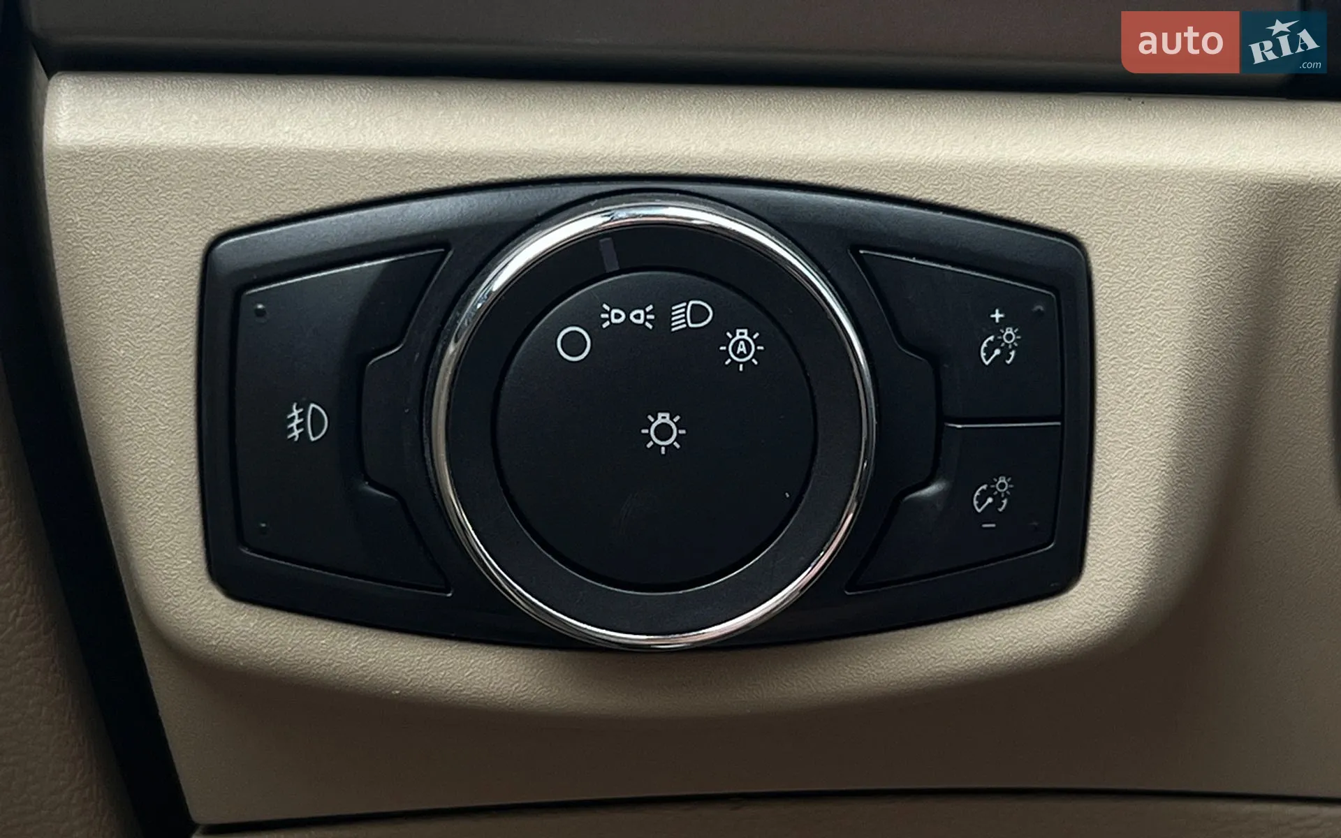 2014 Ford Fusion - мініатюра 17