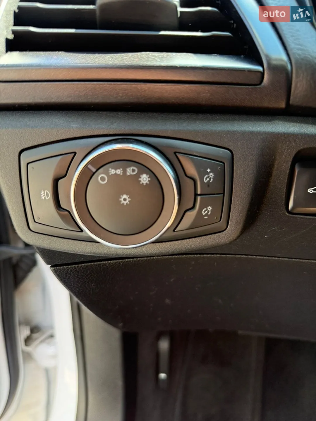 2019 Ford Fusion - мініатюра 39