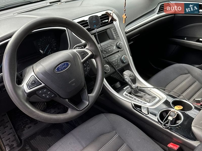 Седан Ford Fusion 2012 в Шептицькому