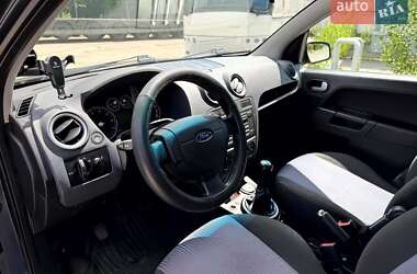 Хэтчбек Ford Fusion 2008 в Киеве