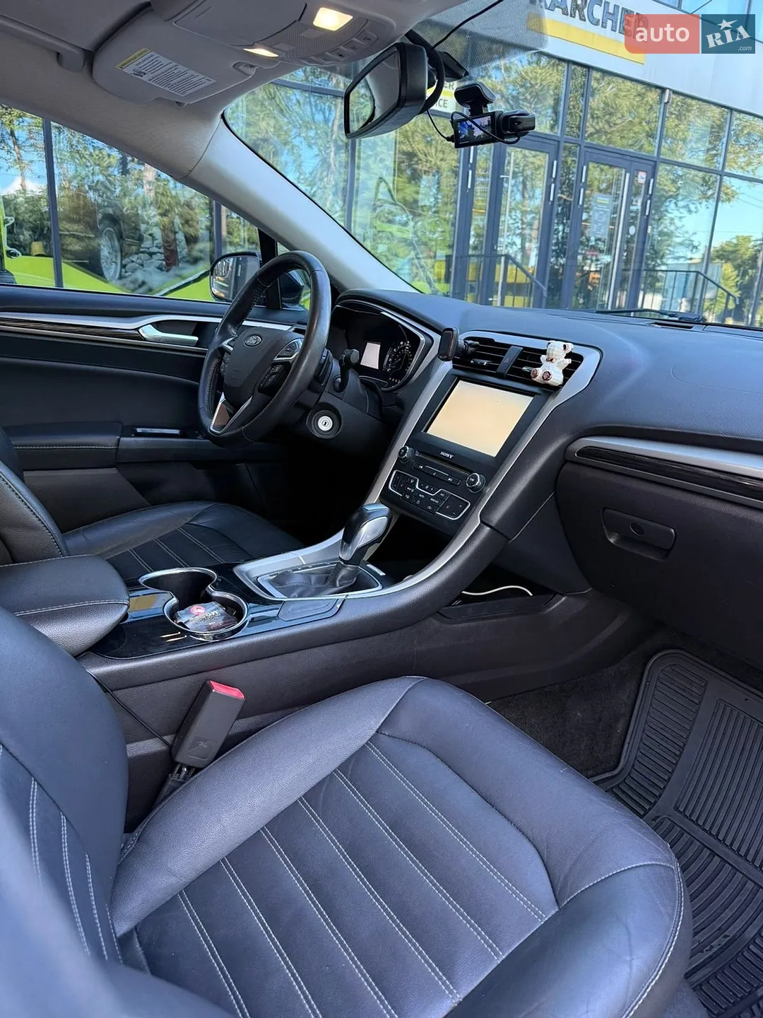 2016 Ford Fusion - мініатюра 23