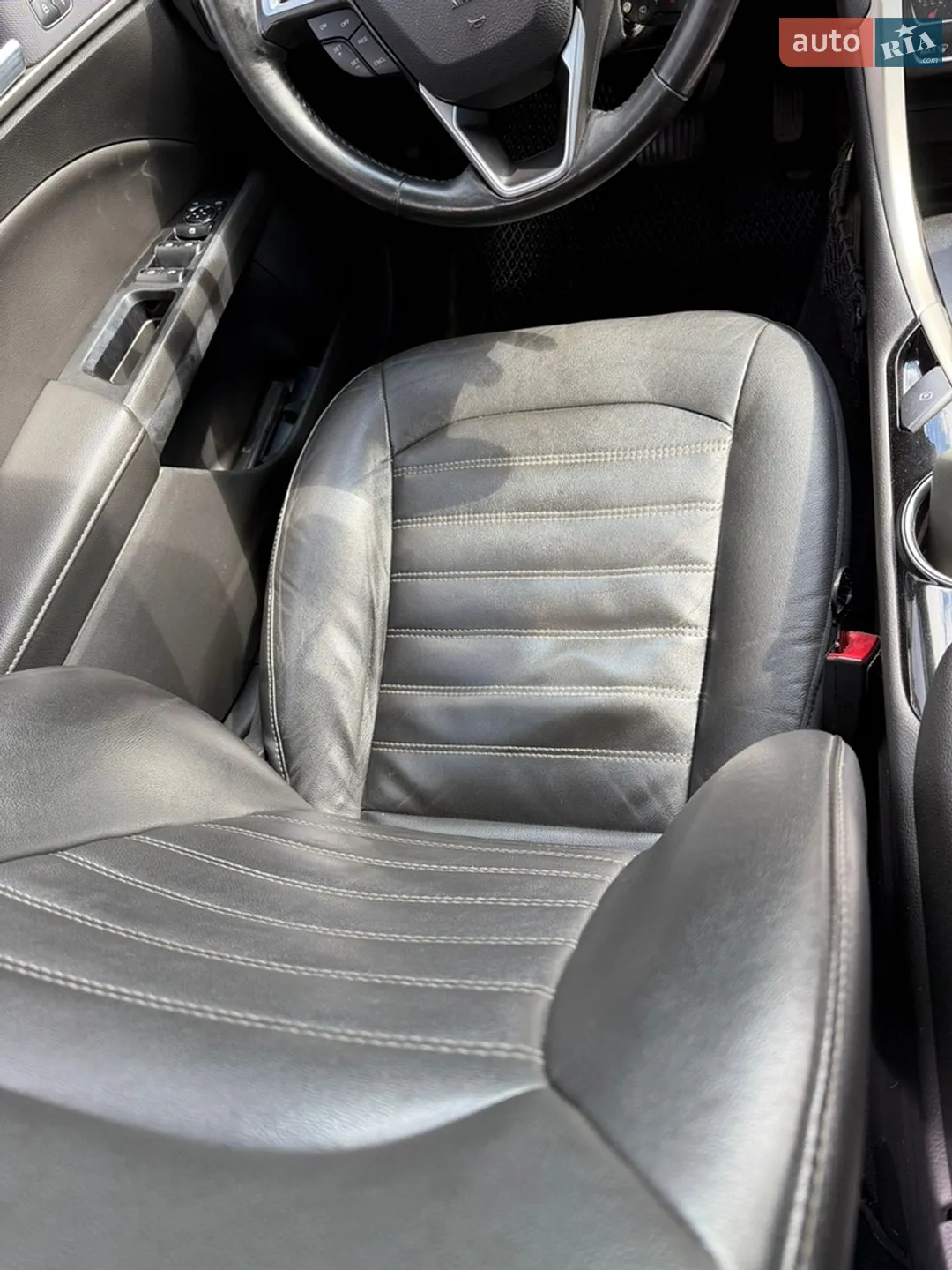 2014 Ford Fusion - мініатюра 22