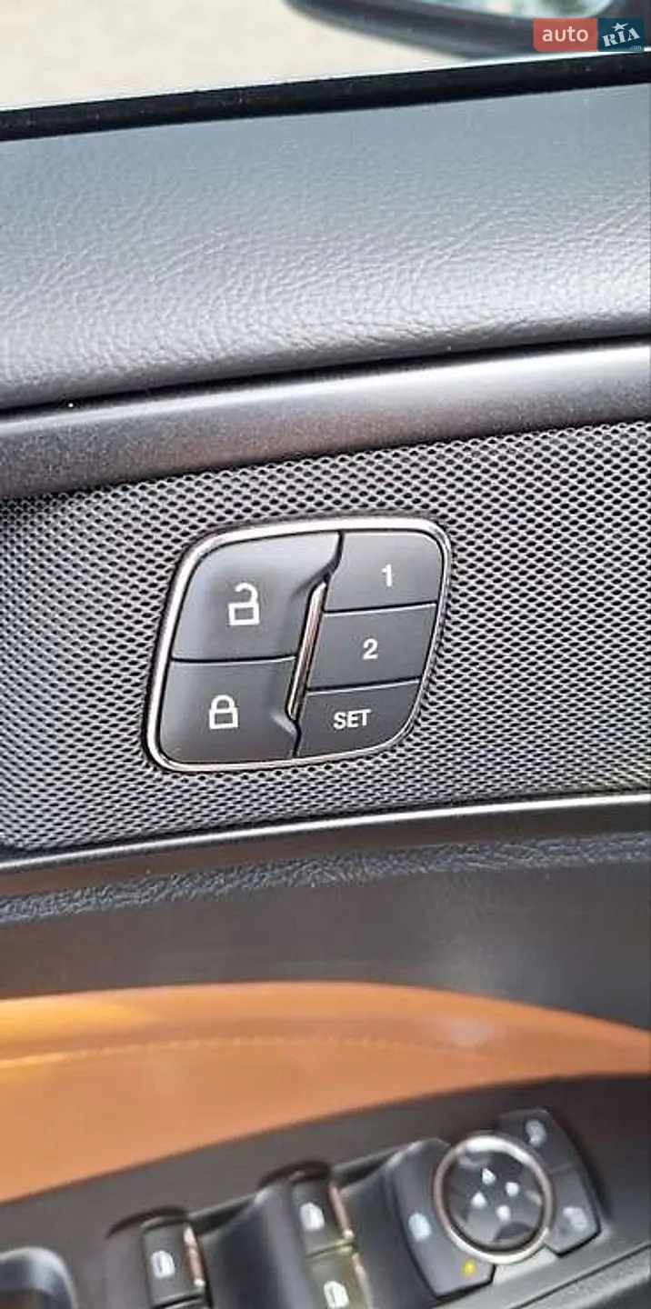 2019 Ford Fusion - мініатюра 17