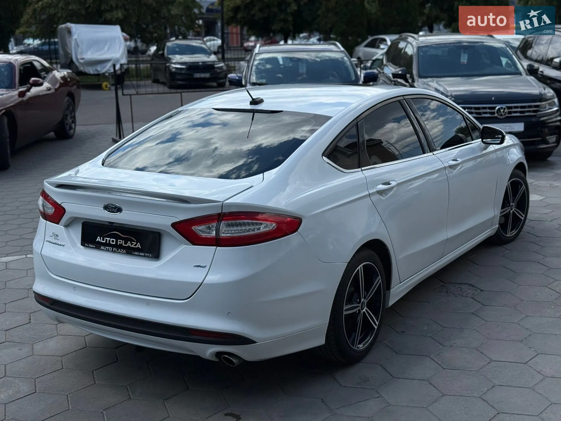 2015 Ford Fusion - мініатюра 29
