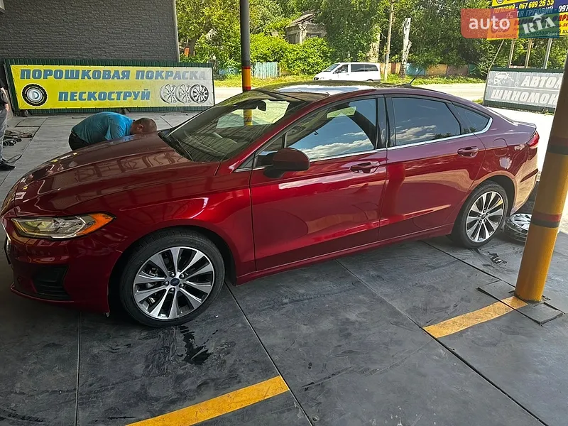 Ford Fusion 2019