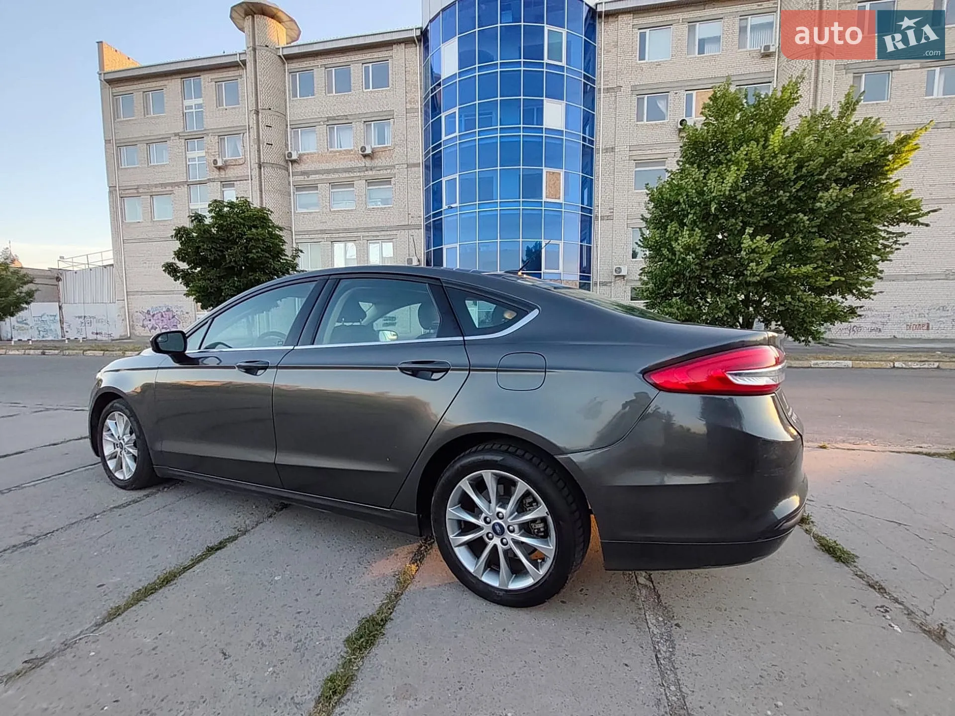 2017 Ford Fusion - мініатюра 11