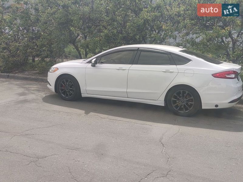 Седан Ford Fusion 2016 в Києві фото 44 Седан Ford Fusion 2016 в Києві
