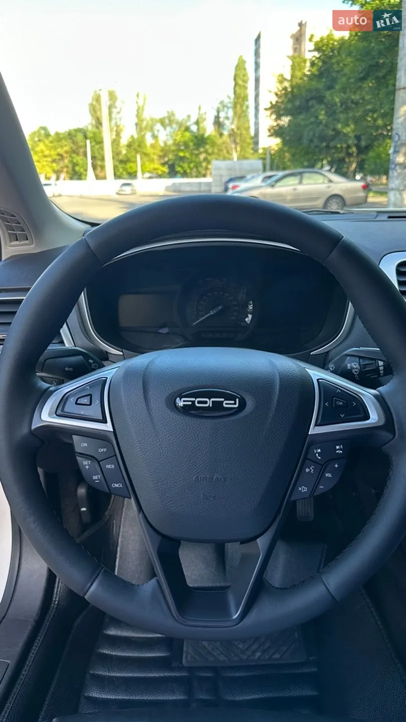 2016 Ford Fusion - мініатюра 8