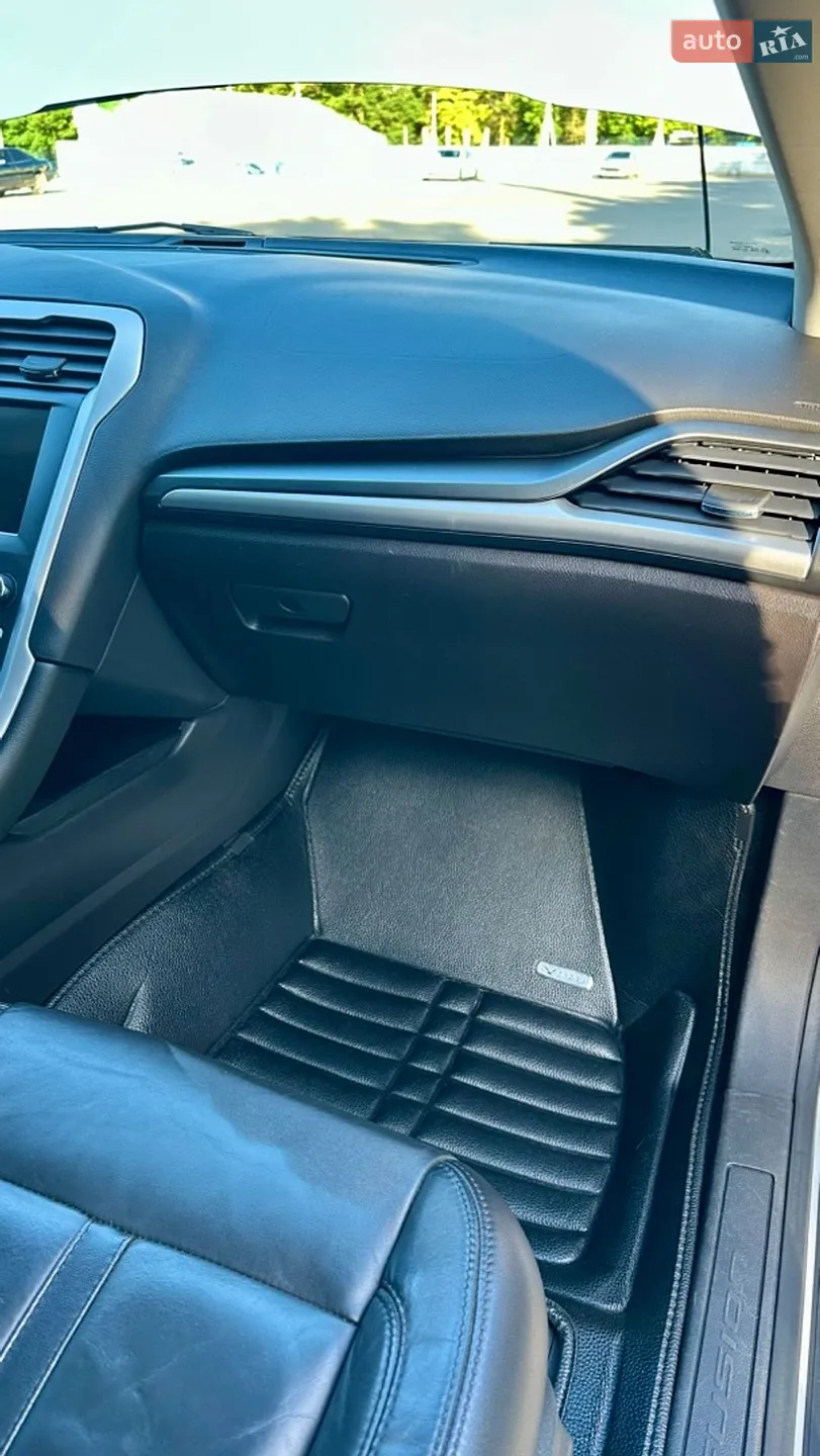 2016 Ford Fusion - мініатюра 10