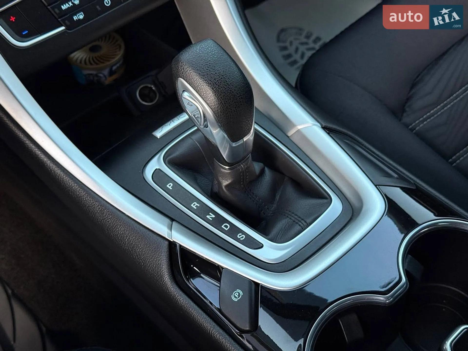 2016 Ford Fusion - мініатюра 17