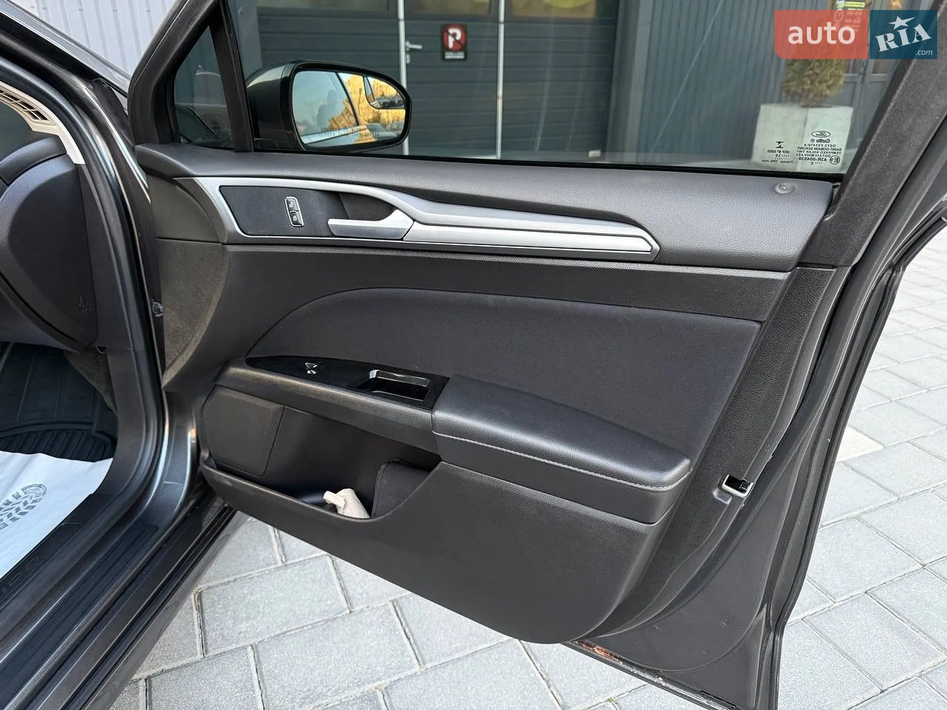 2016 Ford Fusion - мініатюра 14