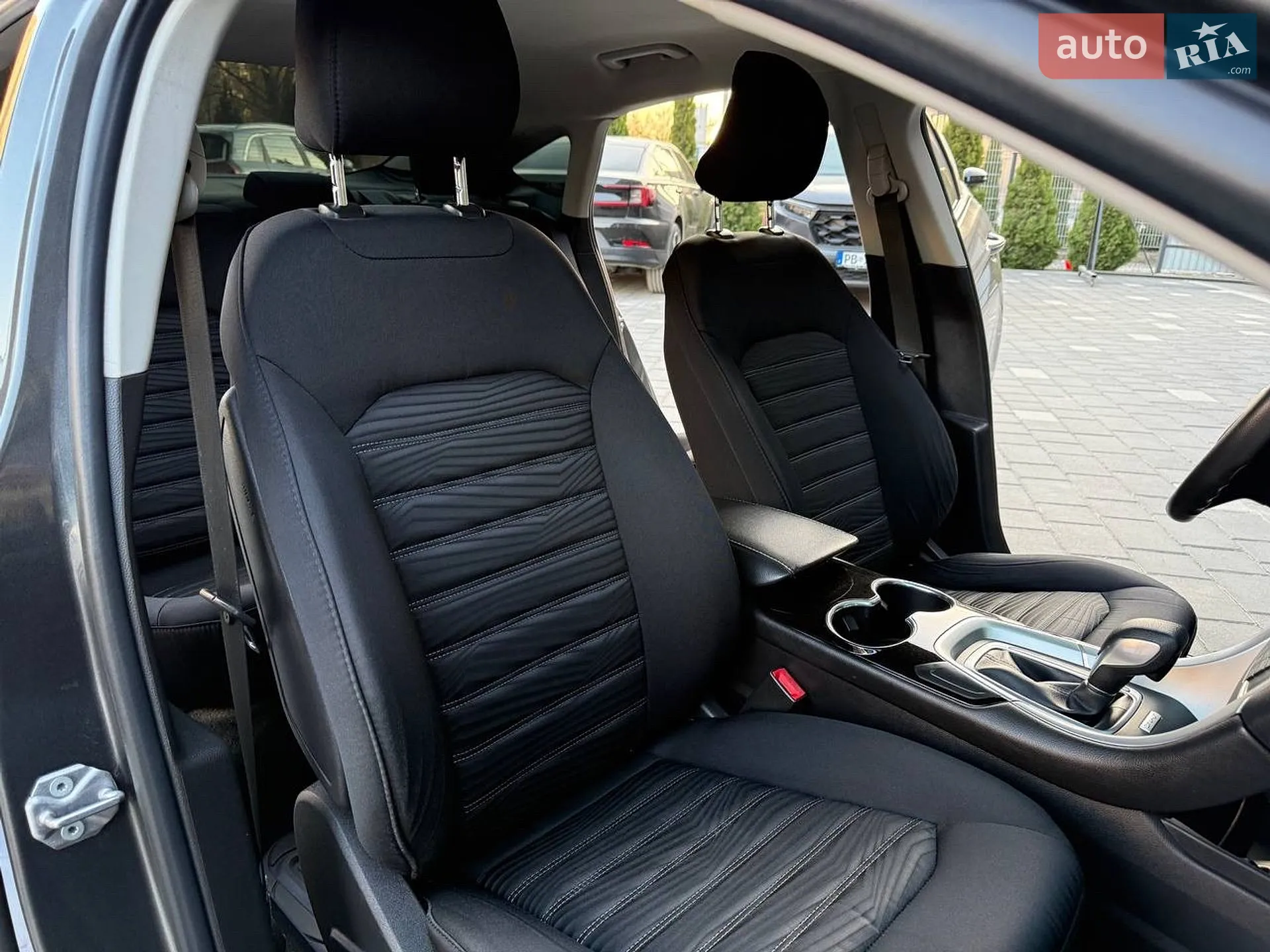 2016 Ford Fusion - мініатюра 21