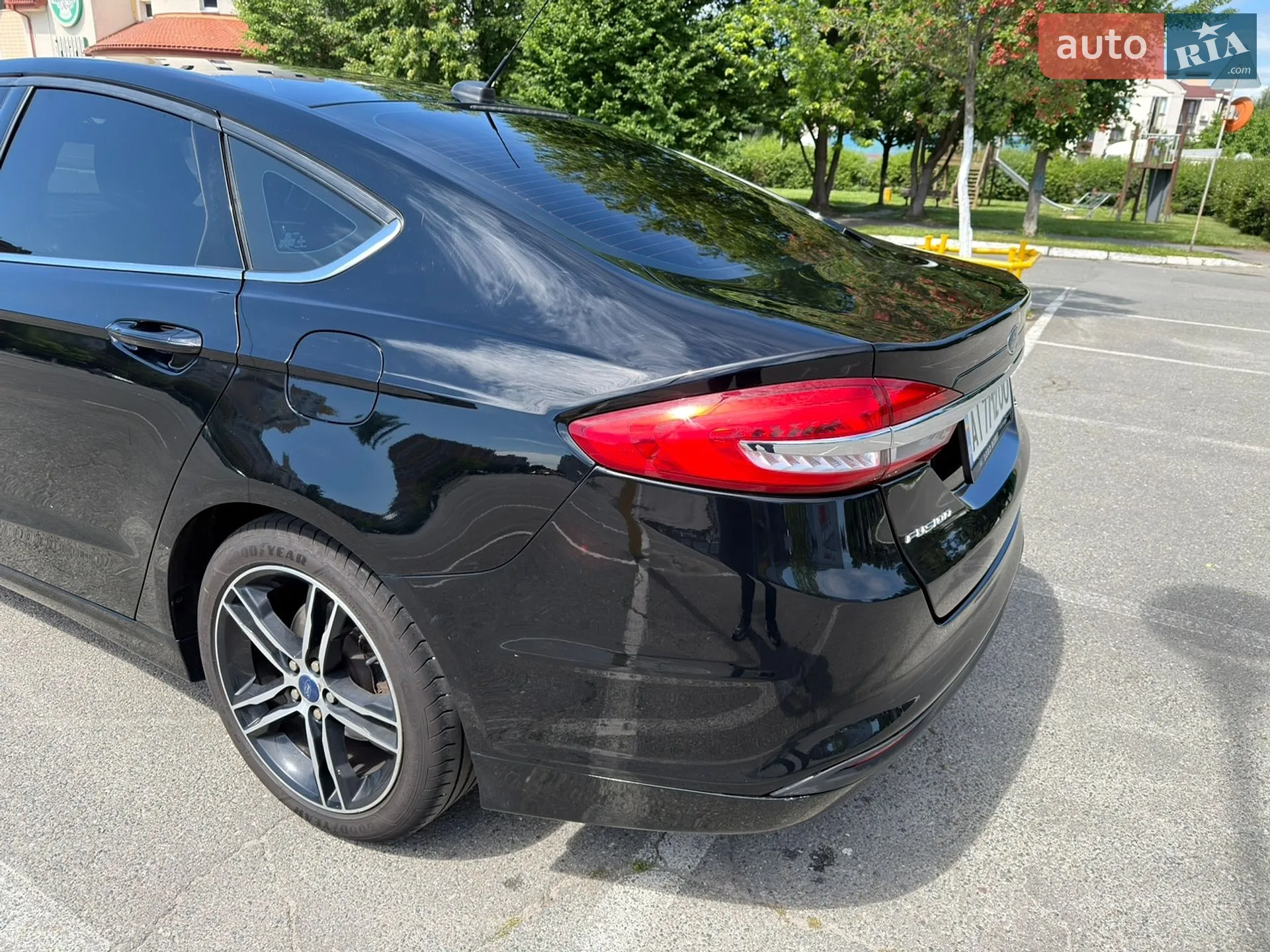 2016 Ford Fusion - мініатюра 9