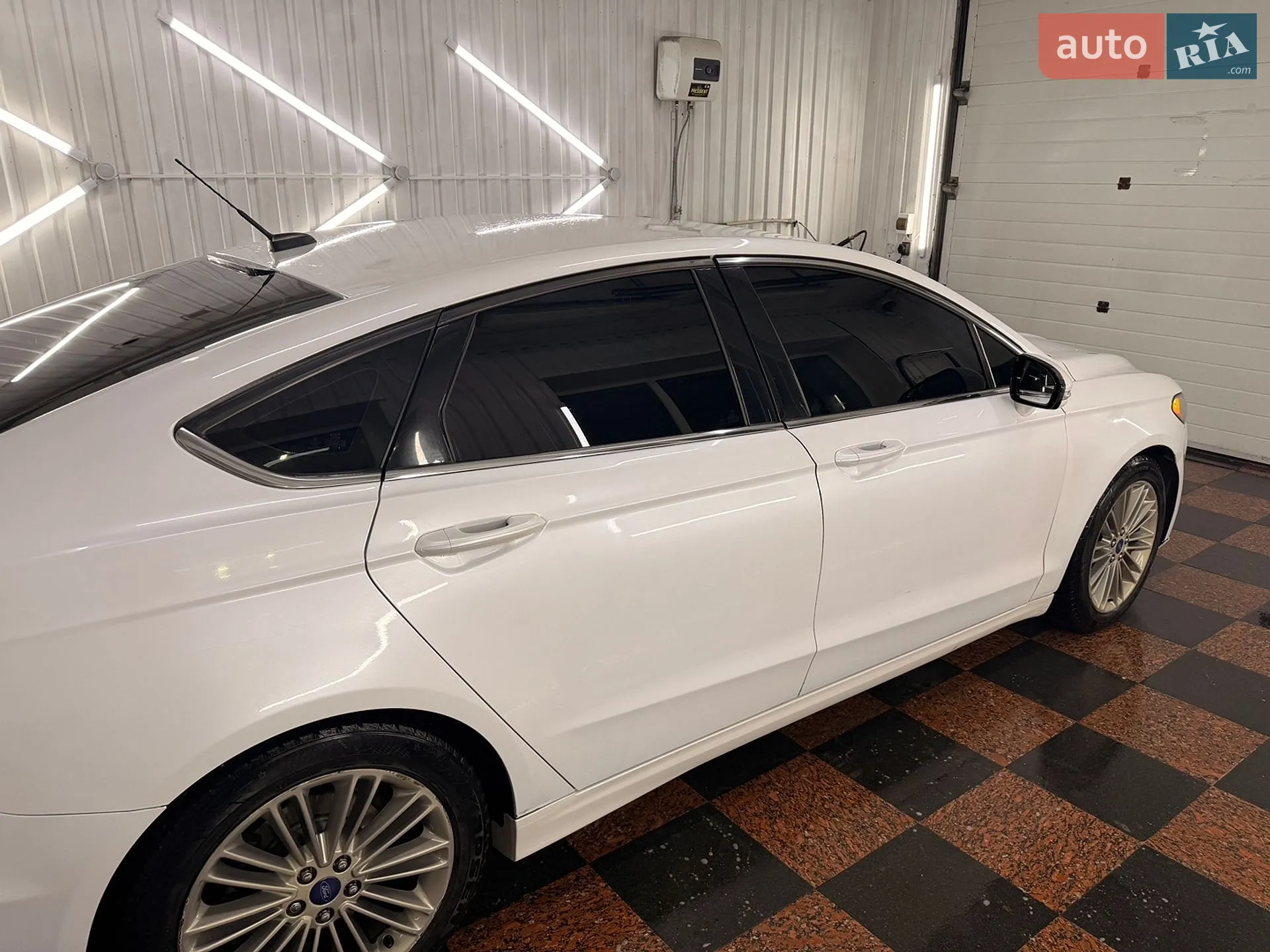 2013 Ford Fusion - мініатюра 5
